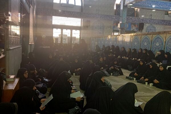 مراسم سالگرد ارتحال امام خمینی (ره) و بزرگداشت شهدای خدمت در ناحیه 2 شهرری