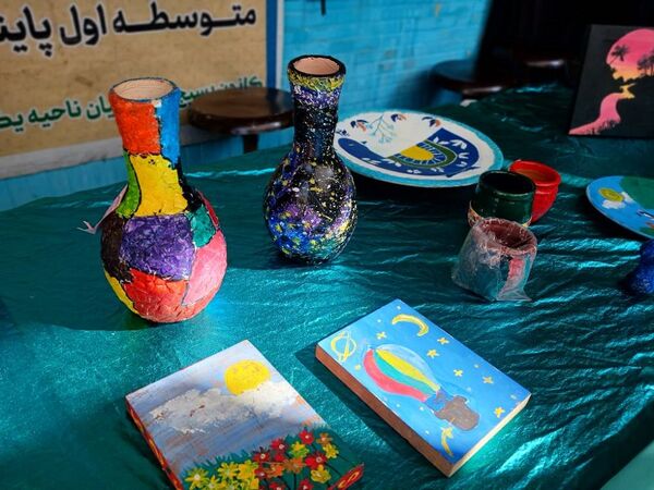 برگزاری رویداد "هفته ماها" در دبیرستان پاینده اهواز