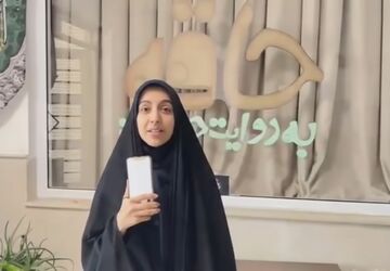 روز دانش‌آموز با رنگ هنر و فرهنگ در دبیرستان دخترانه معارف شهید مطهری یزد