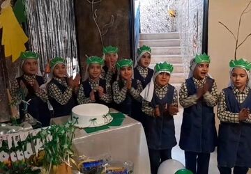 جشن قرآن دانش‌آموزان پایه اول دبستان راه‌ پویش رودهن 