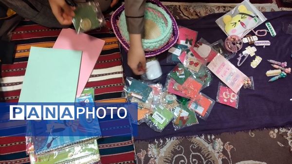 شکوفایی خلاقیت در جشنواره دست‌سازه‌های دبیرستان شهیده محبوبه دانش