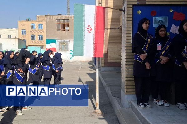 انتخابات همیار مشاور در مدرسه حضرت فاطمه(س)