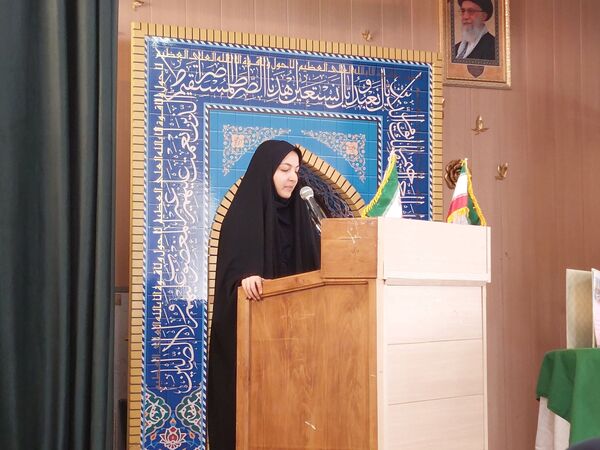 جشن ولادت امام حسن عسکری(ع) در دبیرستان شاهد شهید کلانتری ناحیه 1 کرج 