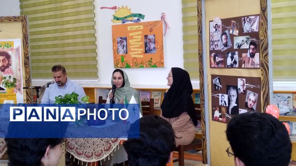 نشست ادبی خوانش نامه‌های سهراب سپهری در قم