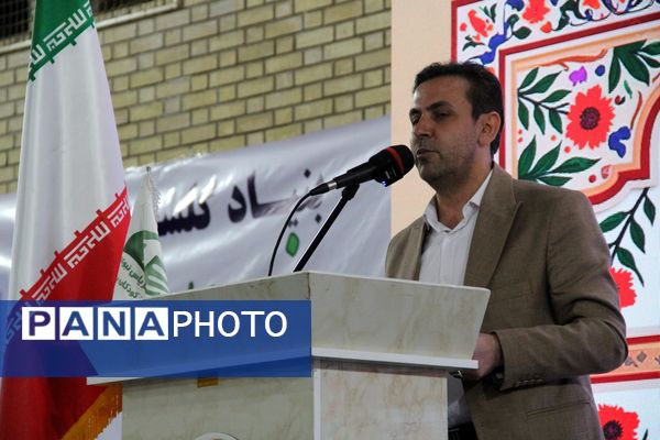 توزیع هزار بسته معیشتی به همت خیرین و خیریه عطر یاس نبوی