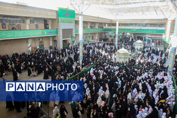 دختران، مهمان حضرت معصومه(س) شدند