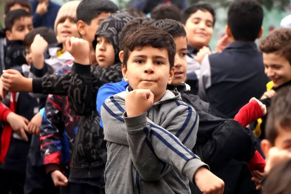 صبحگاه دانش در دبستان خیراندیشان گرگان