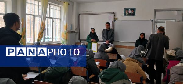 برگزاری آزمون جامع دستاوردهای یادگیری در آموزشگاه فدک فاروج