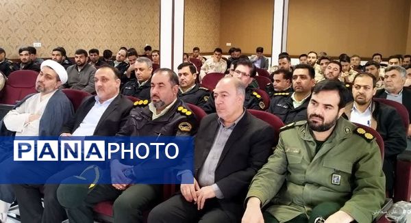  محفل نورانی انس با قرآن کریم در آموزش و پرورش کلات 