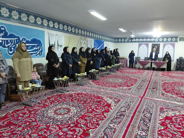 اولین جلسه شورای دبیران در دبیرستان علی‌ افشارنژاد 