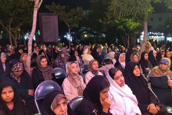  یادواره شهدای شهرک وحدت و نگارستان در شهرستان فردیس