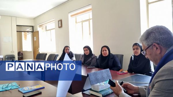 نشست نمایندگان مجلس دانش‌آموزی با رئیس سازمان دانش آموزی کهگیلویه و بویراحمد