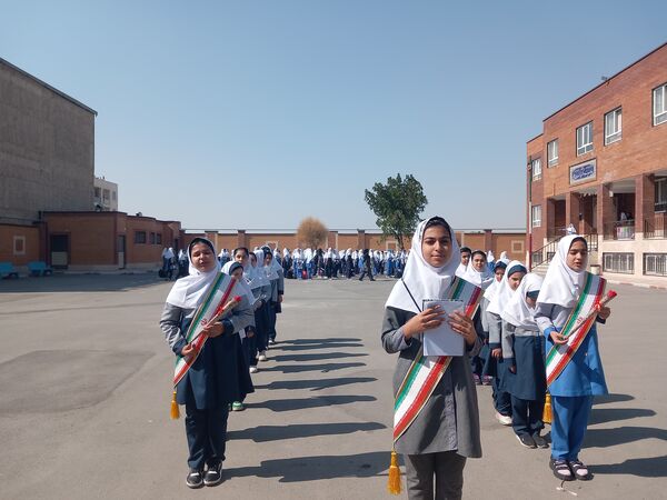 گرامیداشت هفته نیروی انتظامی در مدارس شهرستان ملارد