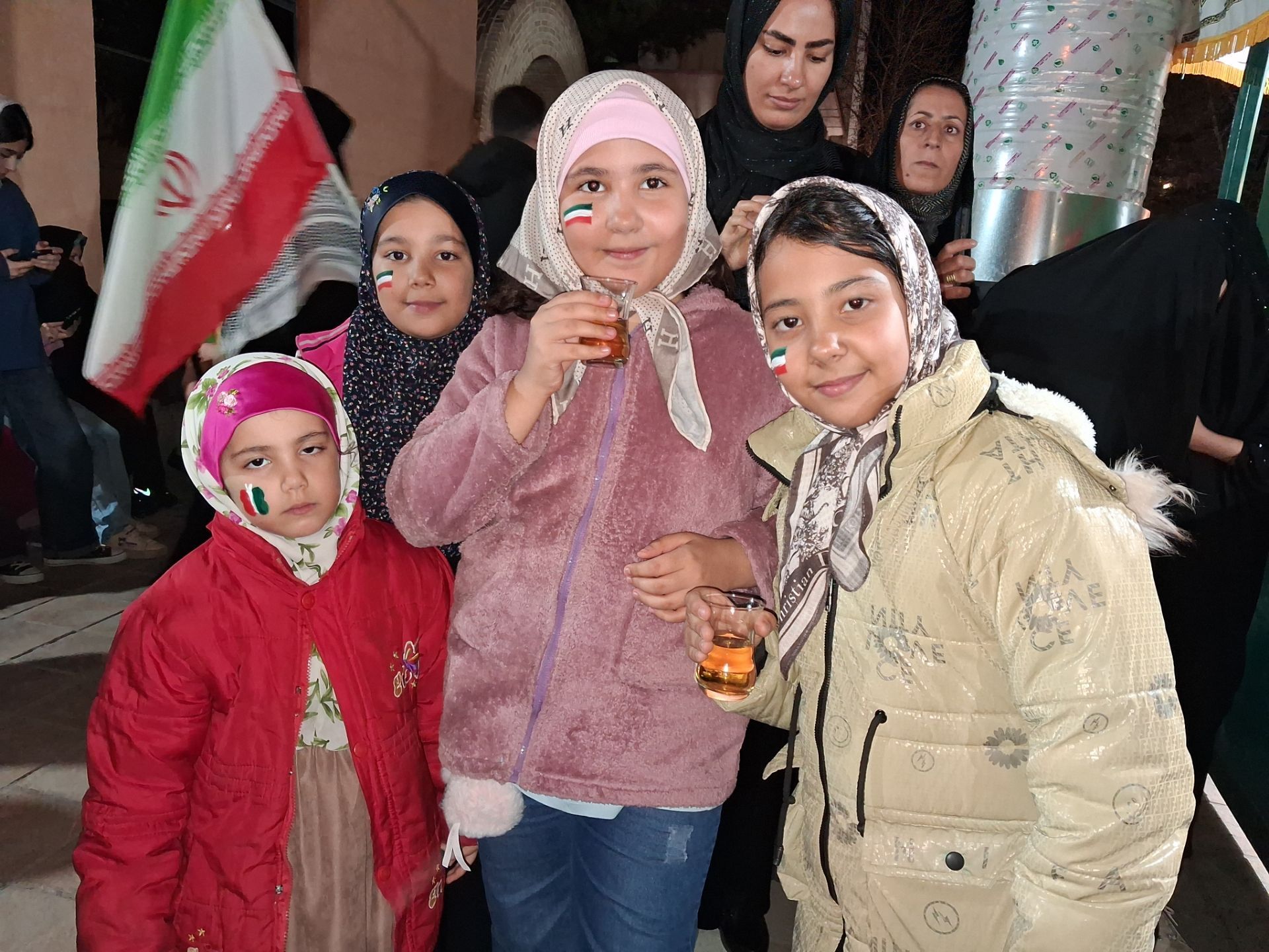 حضور دهه نودی ها در قلب اجتماعات بلوار فضل نیشابور
