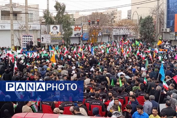 ۲۲ بهمن در ورامین، حماسه ای به وسعت یک شهر