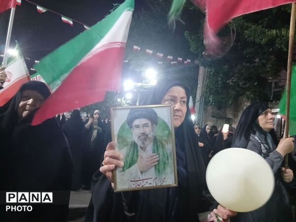 خیابان‌های البرز در اجتماعات شبانه جلوه‌گاه وحدت امت اسلامی 