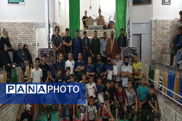 جشن امتیازدهی سالانه ورزشکاران به مناسبت روز فرهنگ پهلوانی و ورزش زورخانه ای در گود باستانی شهر بار 