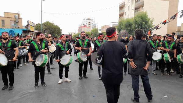 نقش‌آفرینی هنروران تعزیه در کاروان دخیل العباس(ع)