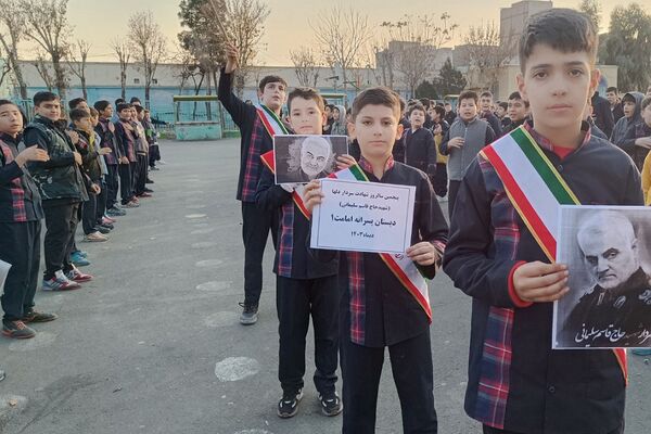 گرامیداشت شهادت شهید سلیمانی در دبستان امامت یک باقرشهر