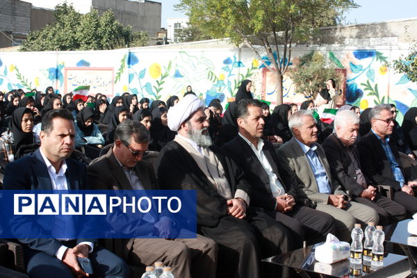 همزمان با سراسر کشور،دانش آمپزان  مدارس ملارد با شور و شوق به سوی مدارس شتافتند 