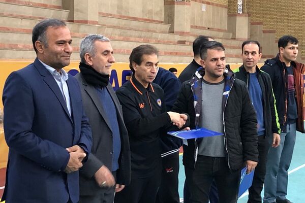 مراسم اهدای مدال به برگزیدگان رشته‌های ورزشی بین آموزشگاهی در ناحیه 2 شهرری 