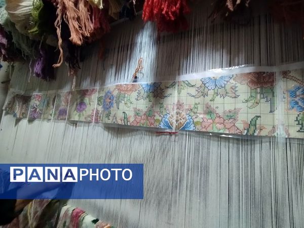 هنر قالی بافی ،پیشه‌ سنتی‌ بانوان‌ مهدی آباد خلیل آباد 