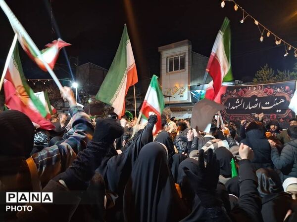 دانش‌آموزان پای کار وطن