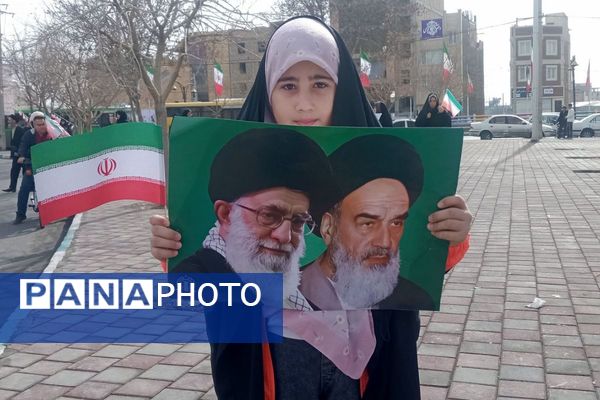 تولد چهل‌وهفت سالگی انقلاب‌اسلامی‌ایران در شهرستان اسلامشهر با مشارکت هزاران نفر از اقشار مختلف