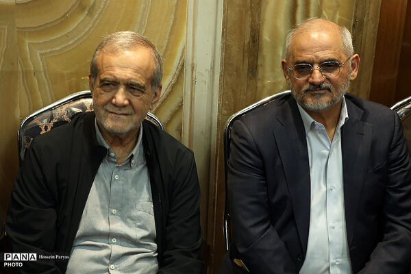 مراسم بزرگداشت «دولت مردان شهید»