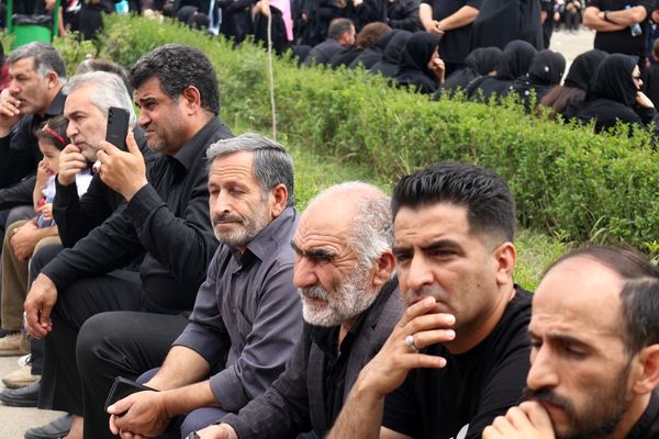 عزاداری مردم اردبیل در روز اربعین حسینی