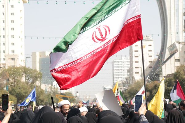 مراسم باشکوه تشیع شهید سردار نیلفروشان در مشهد مقدس 