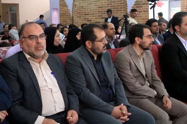جهت افتتاح پروژه‌های عمرانی در همدان