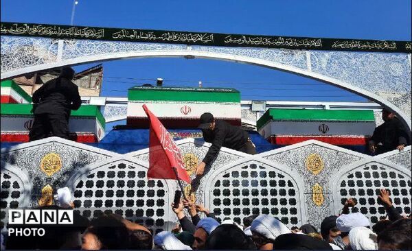 روایتِ دل‌های بی‌قرار؛ مشهدی‌ها در وداع میلیونی با پیکر مطهر رهبر شهید