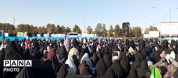 نماز عید سعید فطر در کرمان