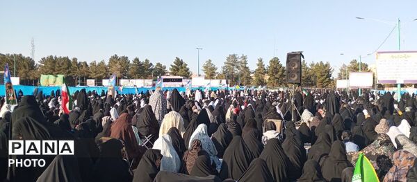 نماز عید سعید فطر در کرمان