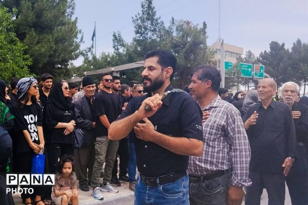 مراسم عزاداری عاشورای حسینی 