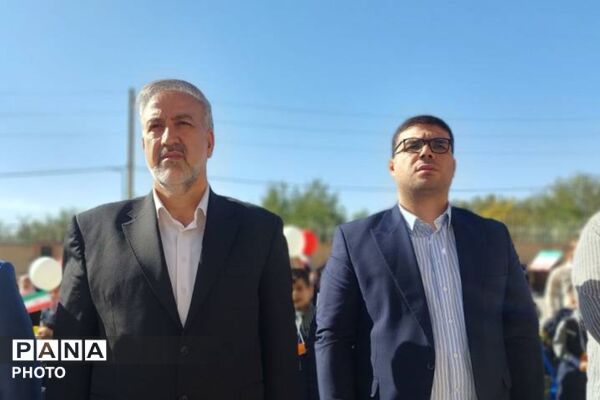 زنگ مقاومت؛ آغاز سال تحصیلی با یاد شهدا