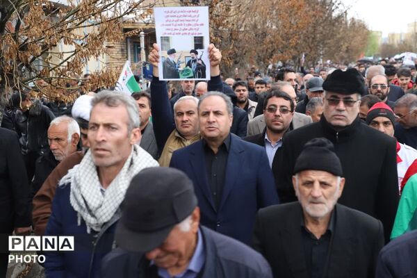 تشییع با شکوه چهار شهید وطن از دیار مرند با حضور مدیرکل آموزش و پرورش آذربایجان شرقی 