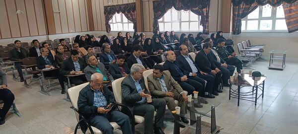 اولین نشست هم‌اندیشی مدیران مدارس مقطع متوسطه اول شهرستان تربت حیدریه 