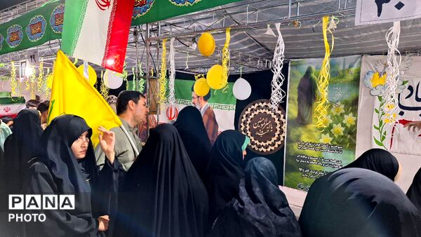  کیک ۱۴ متری کام شهروندان را شیرین کرد