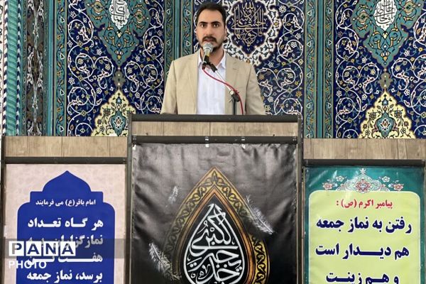 حضور فرهنگیان مردم روزه دار و متدین در نمازجمعه شهرستان ملارد
