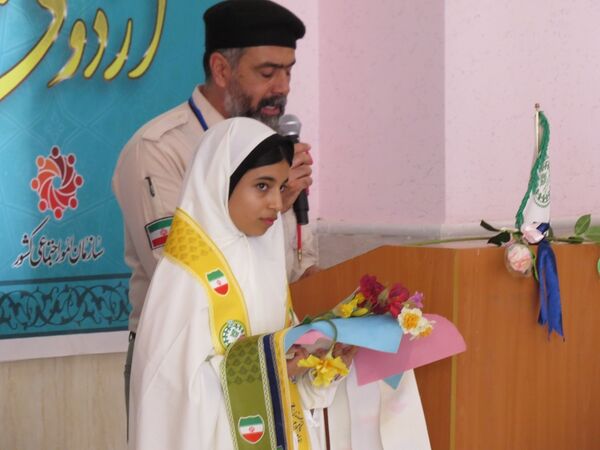 اردوی تمشک دختران بجنورد در اردوگاه شهید چمران 