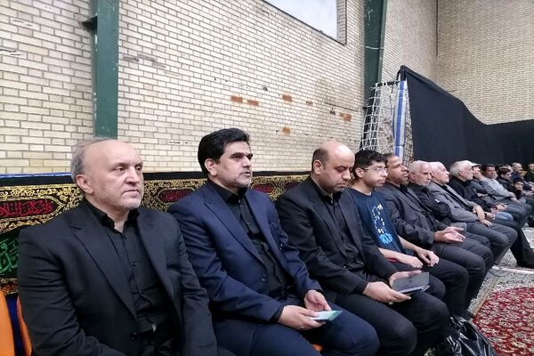 فرهنگیان آموزش و پرورش ناحیه سه در سوگ امام هشتم