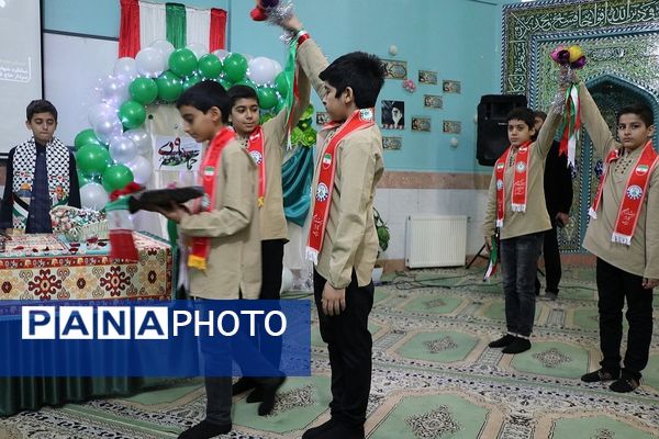 حضور مدیر سازمان دانش‌آموزی شهرستان‌های استان تهران در مراسم گرامیداشت سردار دل‌ها در ناحیه 2 شهرری 