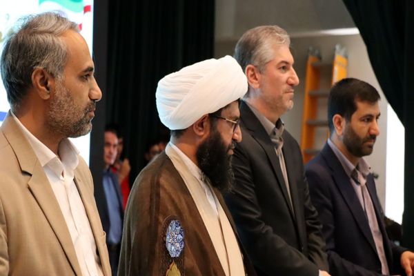 تجلیل از طلایه‌داران برتر تعلیم و تربیت ، آیین تقدیر از معلمین نمونه شهرستان پاکدشت 