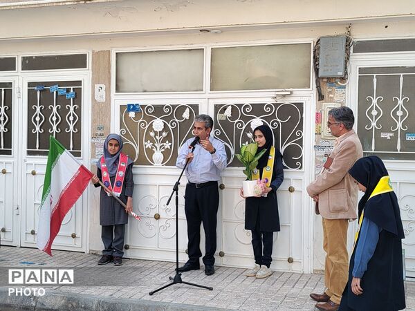 تقدیر از معلمان بازنشسته توسط آموزش و پرورش ناحیه سه