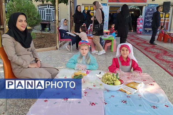 رویداد بزرگ استانی جشن غنچه‌ها در شیراز  