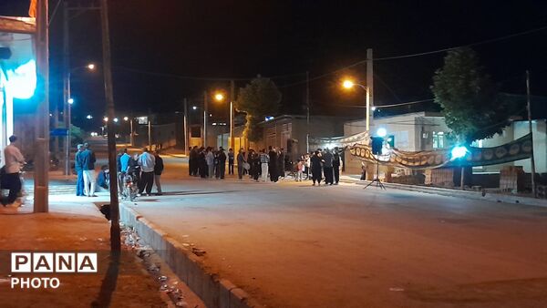 عزاداری سنتی شام غریبان در روستای میرزا آباد