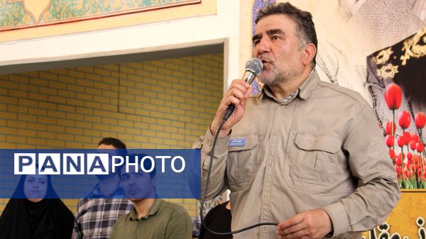 بازدید دانش‌آموزان زنجانی از سازمان هوا فضای سپاه 
