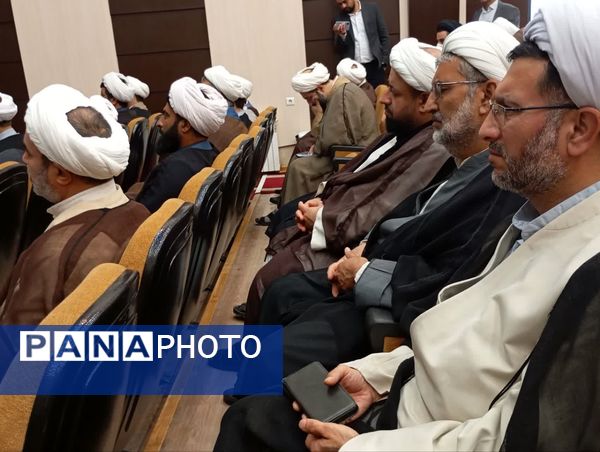 مدرسه مقاومت و میعادگاه وحدت